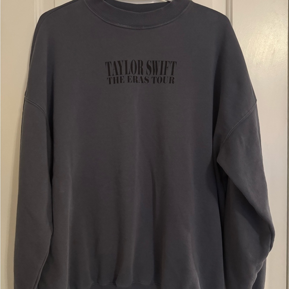 Taylor Swift The Eras Tour BlueGray Sweater XS international dates